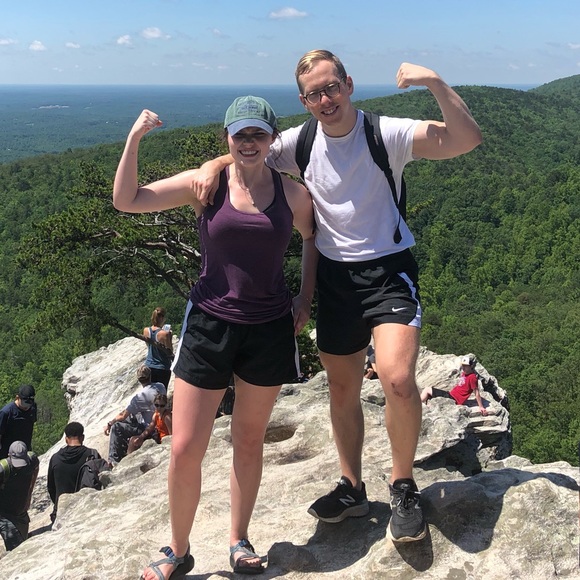 Meet your Posher, Caeley! - Picture 2 of 6